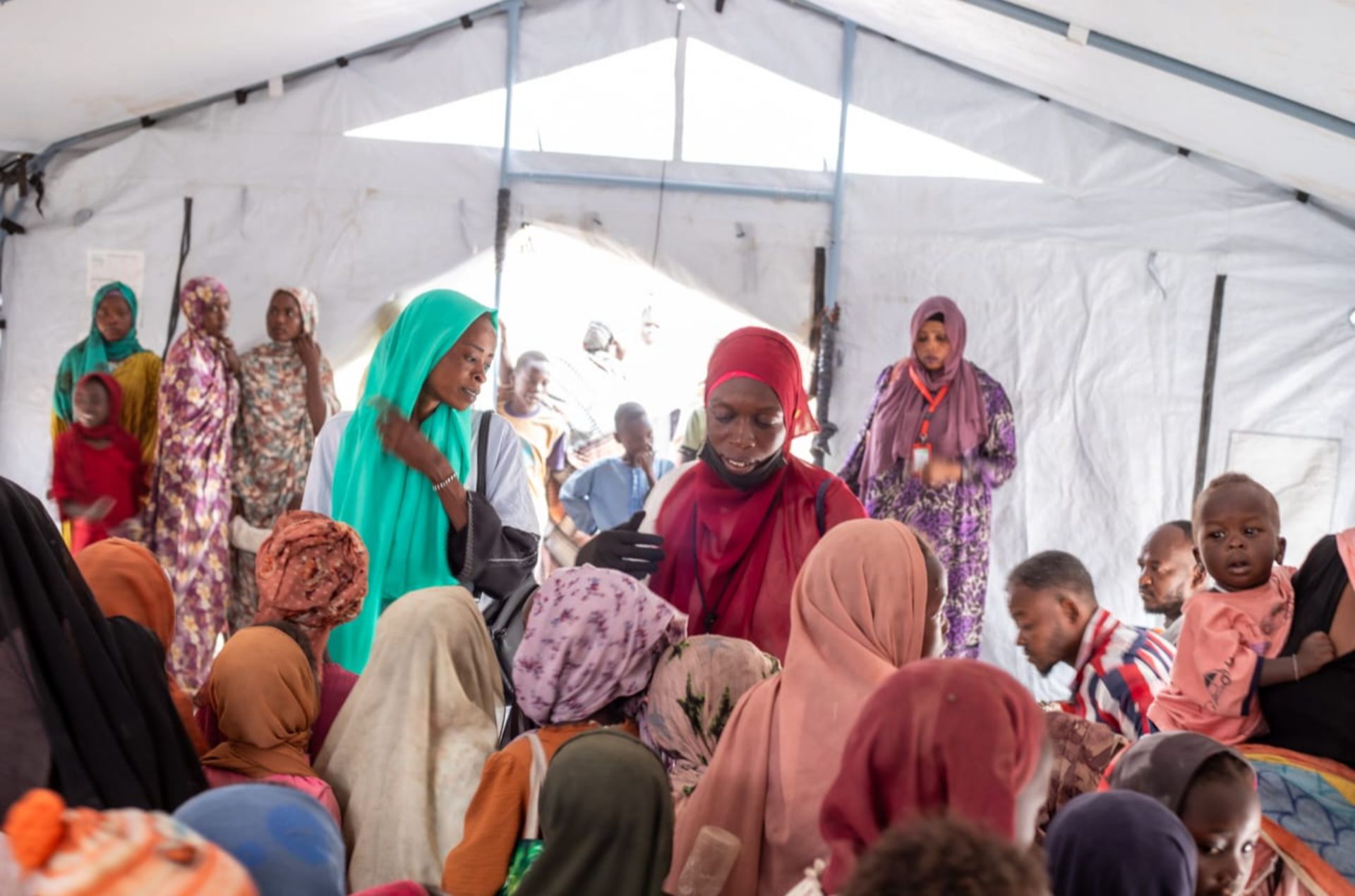 The conclusion of the first week of activities of the Organization of Children's Services for Um Africa Humanitarian.